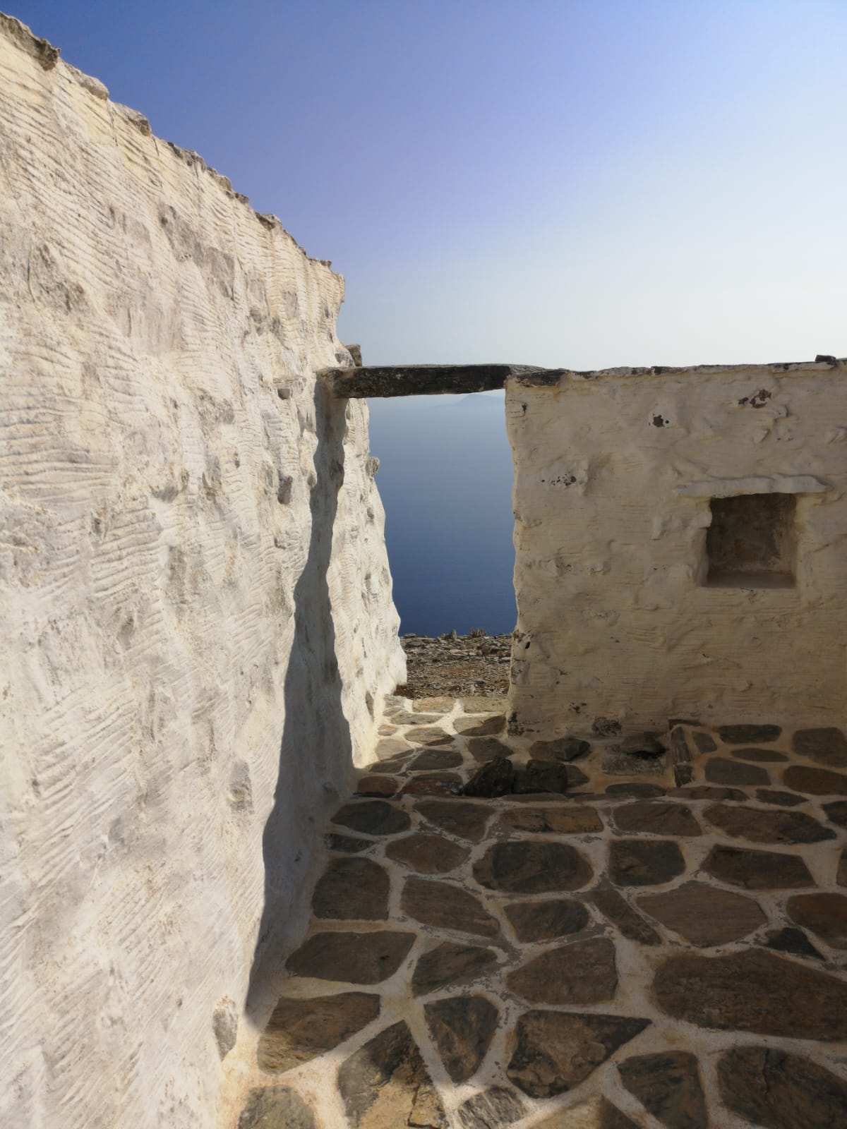 Sifnos architecture and sea